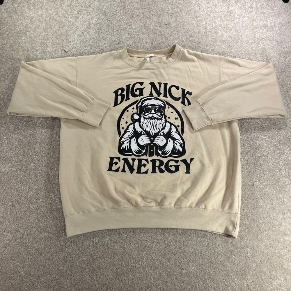 Zuni Sportswear Sweatshirt Mens Large Sand Big Nick Energy Santa Graphic